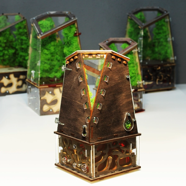 Вертикальна мурашина ферма “Flora”